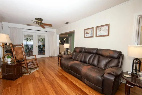 $615,000 | 1607 Pinar Drive, Orlando, FL 32825