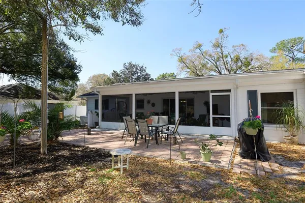 $615,000 | 1607 Pinar Drive, Orlando, FL 32825