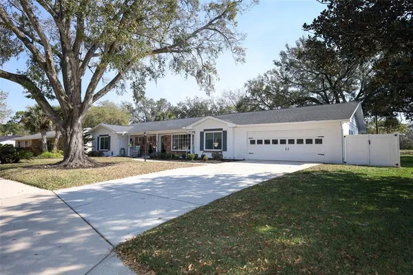 $615,000 | 1607 Pinar Drive, Orlando, FL 32825