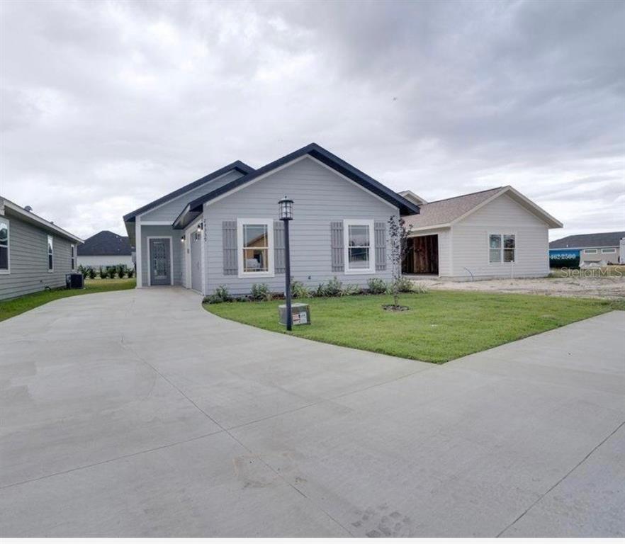 24339 Southwest 18th Road Newberry, FL 32669 - Photo 1 of 14