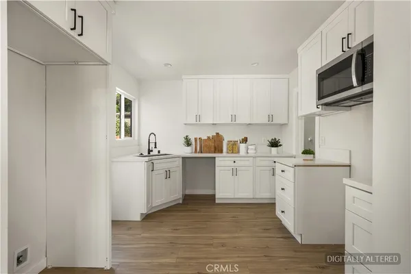 $679,900 | 1106 South Washington Avenue, Compton, CA 90221