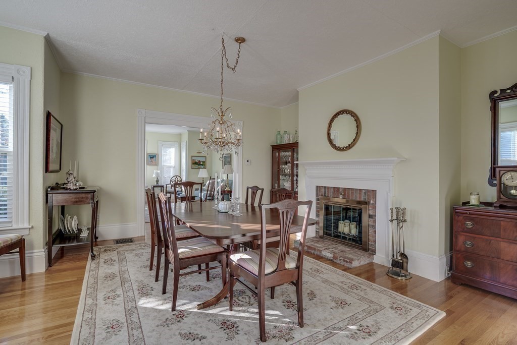 39 Fletcher Road Bedford, MA 01730 - Photo 8 of 39 Gallery Image 8