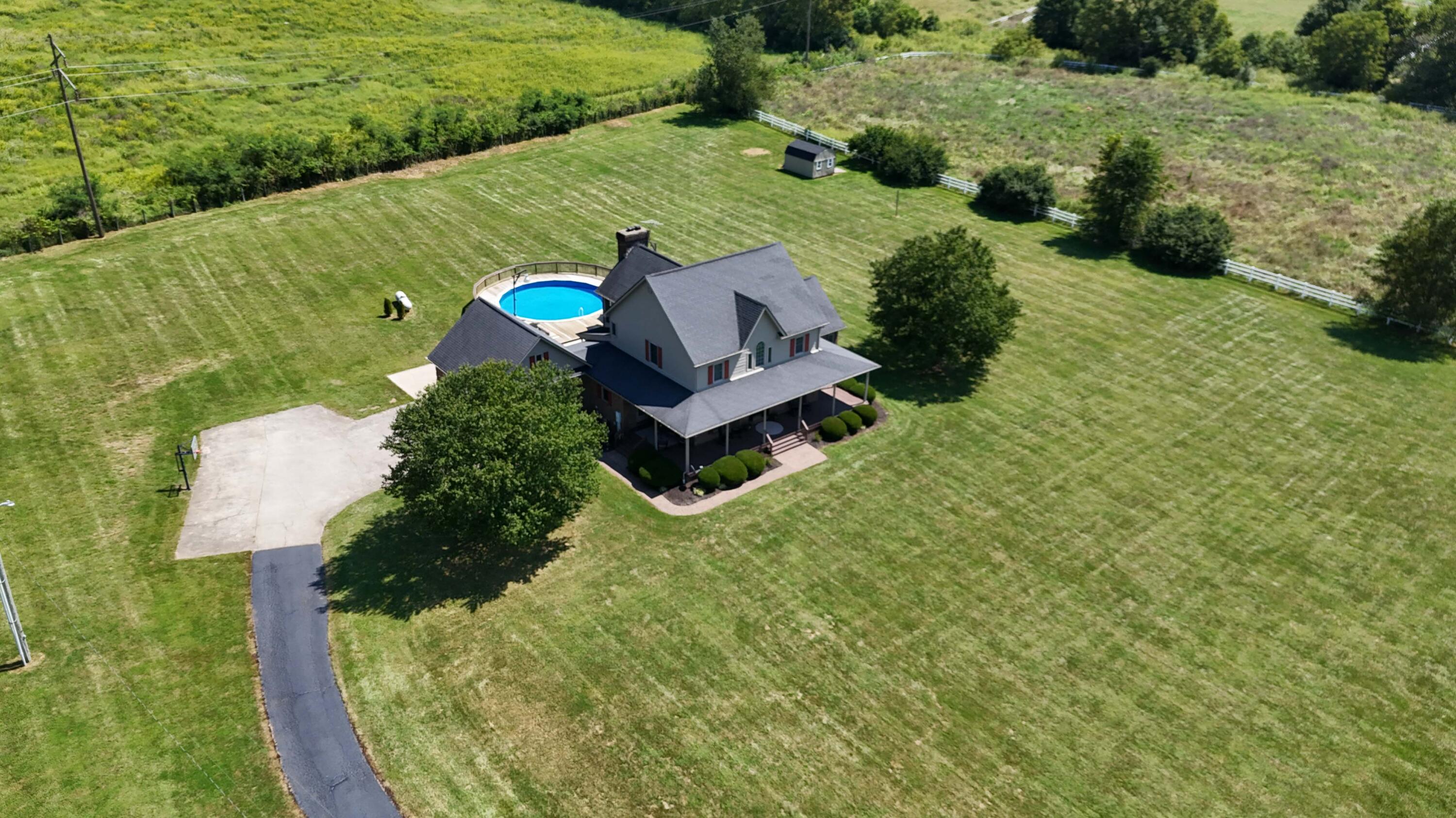 2080 Muir Station Road Lexington, KY 40516 - Photo 1 of 74 a1
