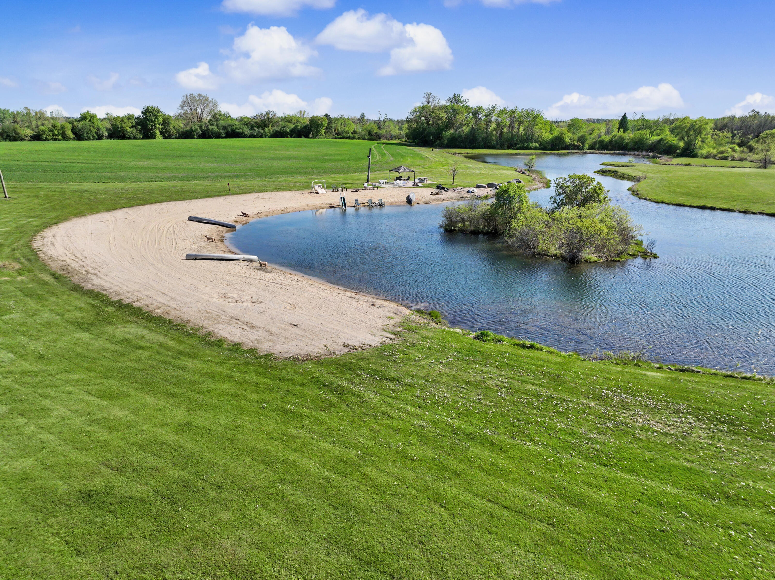 7734 Marsh Road Waterford, WI 53185 - Photo 4 of 71 DJI_0262