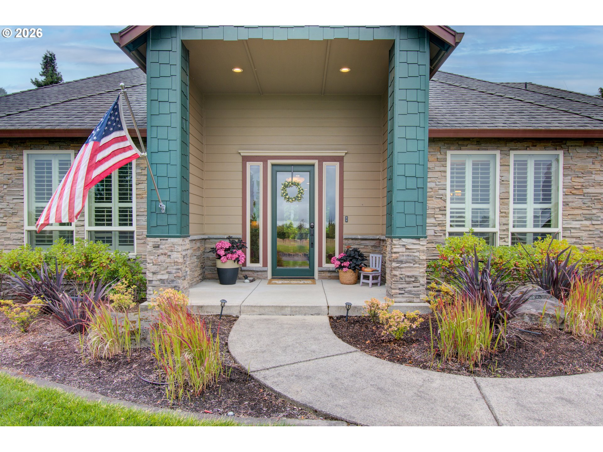 6211 Northwest 202nd Circle Ridgefield, WA 98642 - Photo 3 of 43