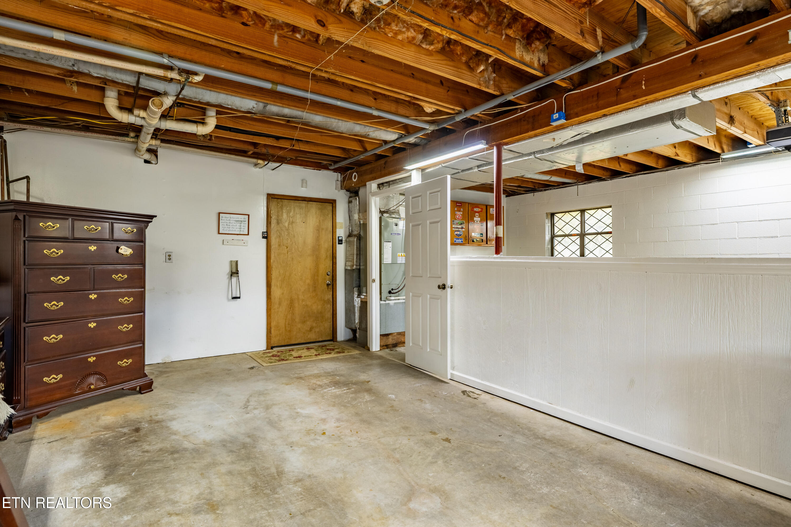 1705 Bales Road Knoxville, TN 37914 - Photo 25 of 32 1705BalesRd-33
