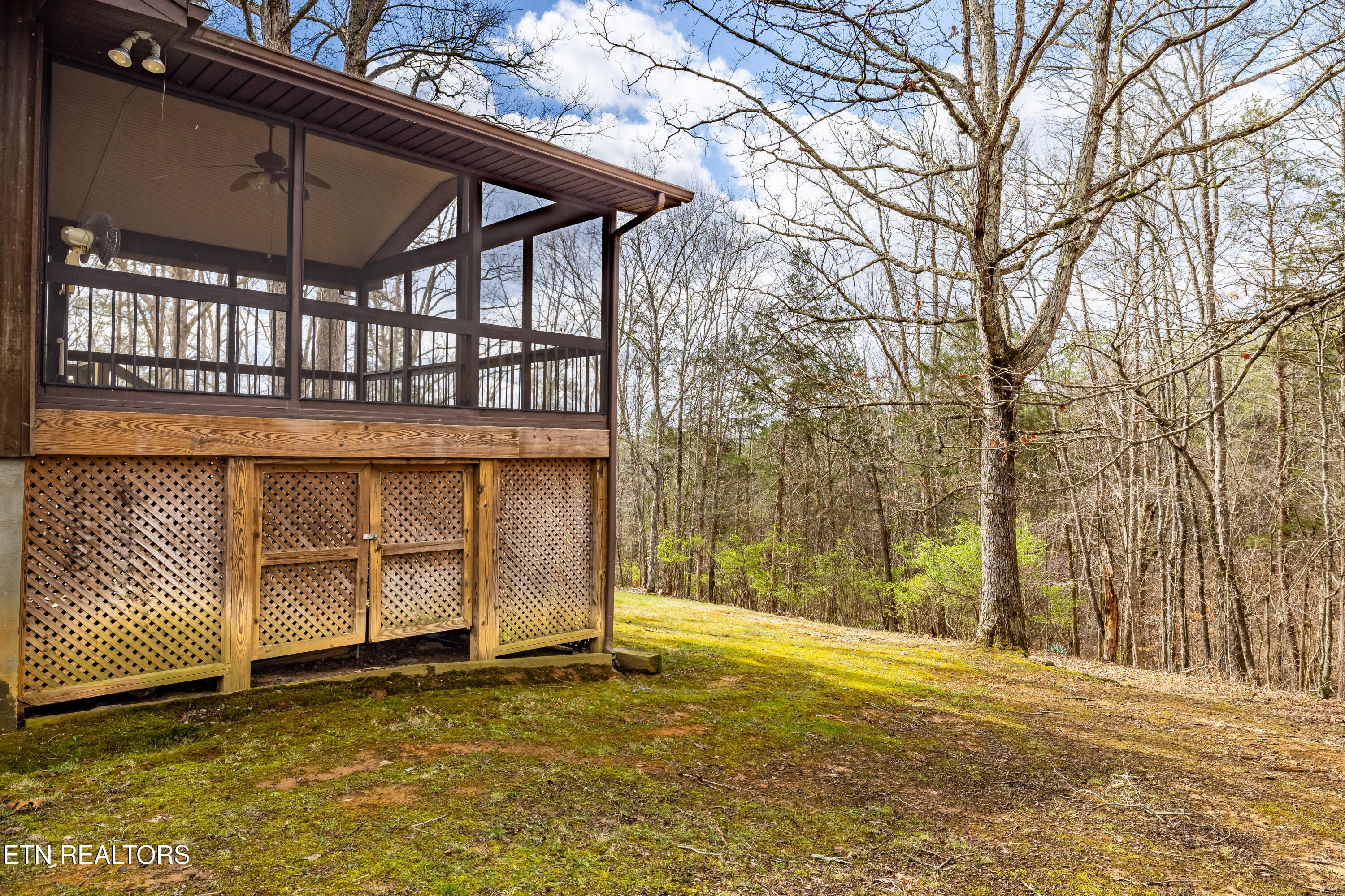 1705 Bales Road Knoxville, TN 37914 - Photo 30 of 32 1705BalesRd-45