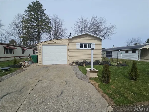 $54,900 | 55 Aspen Street, Newstead, NY 14001