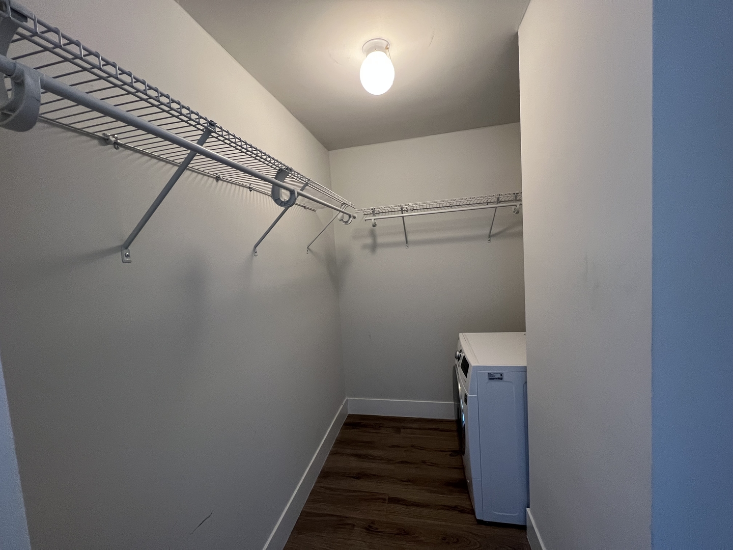 2 East Oak Street, Unit 2002 Chicago, IL 60611 - Photo 7 of 9
