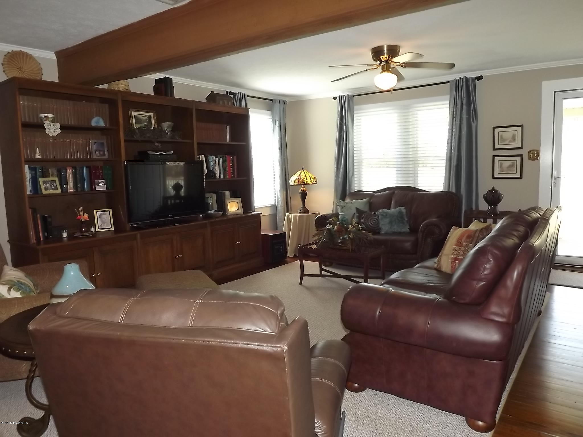 2755 Elkton Road Clarkton, NC 28433 - Photo 5 of 33 den
