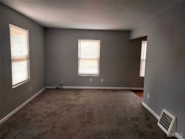 $1,350 | 3101 Ronald Drive, St. Ann, MO 63074