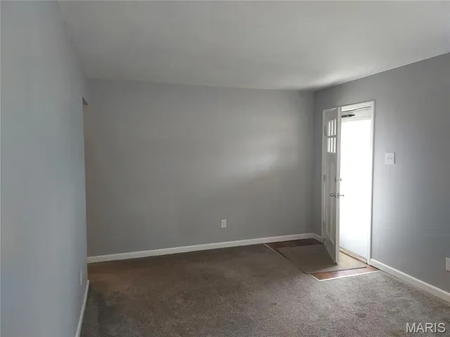 $1,350 | 3101 Ronald Drive, St. Ann, MO 63074