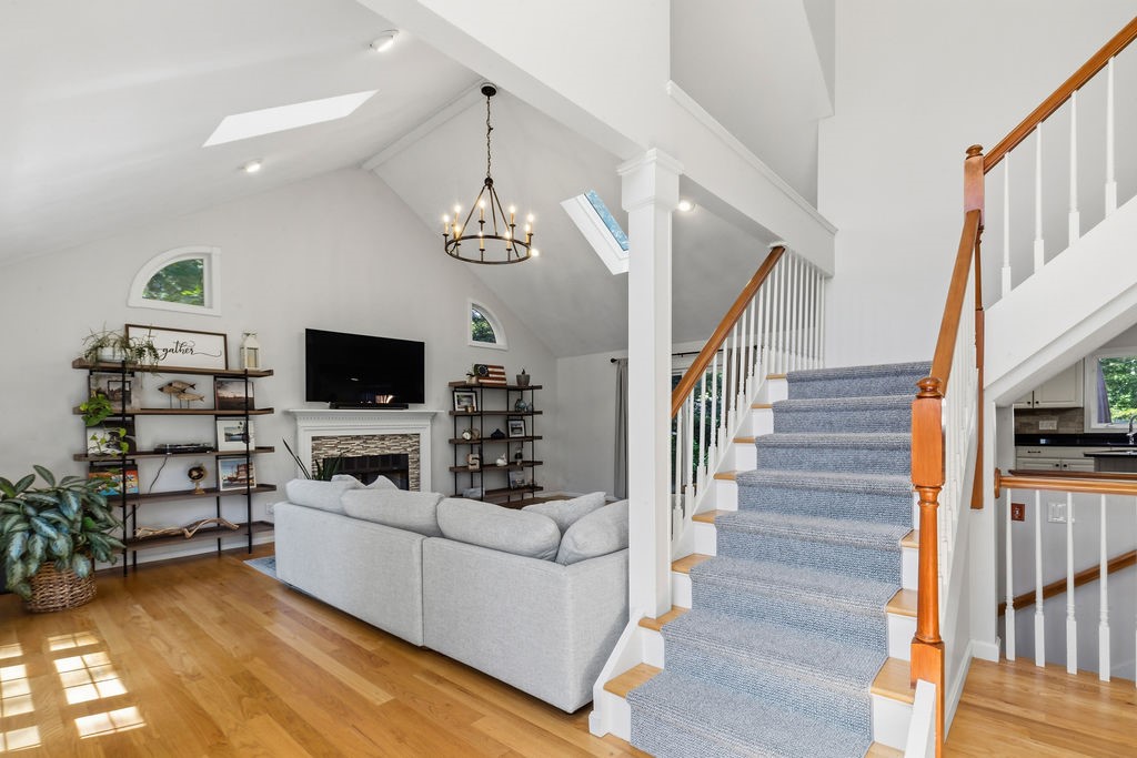 134 Wickham Road North Kingstown, RI 02852 - Photo 14 of 45