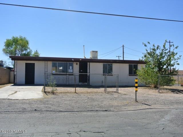 31 West Corona Road Tucson, AZ 85756 - Photo 1 of 28