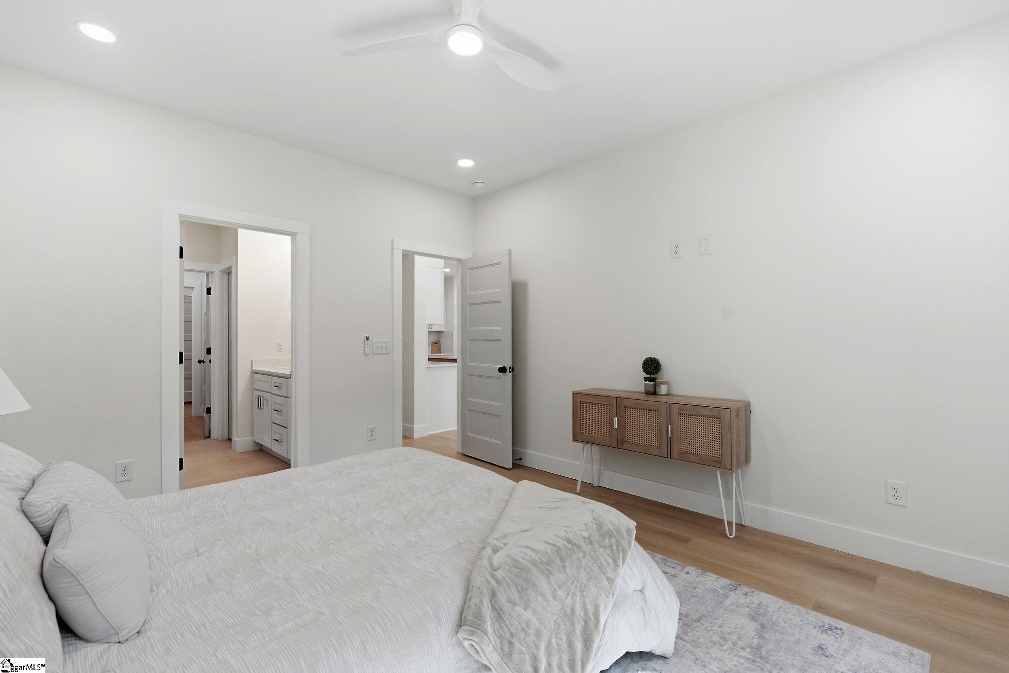 406 Point Road Westminster, SC 29693 - Photo 22 of 45