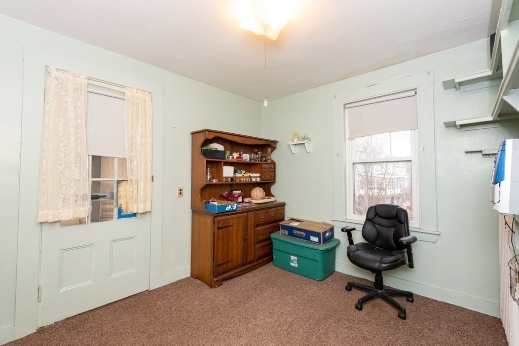 89 Mishawum Road Woburn, MA 01801 - Photo 6 of 17 Gallery Image 6