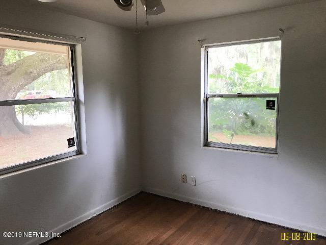 8238 Newton Road Jacksonville, FL 32216 - Photo 10 of 18 552AC9DD-5FE5-4B3E-AD7E-2C2560B6B8A0