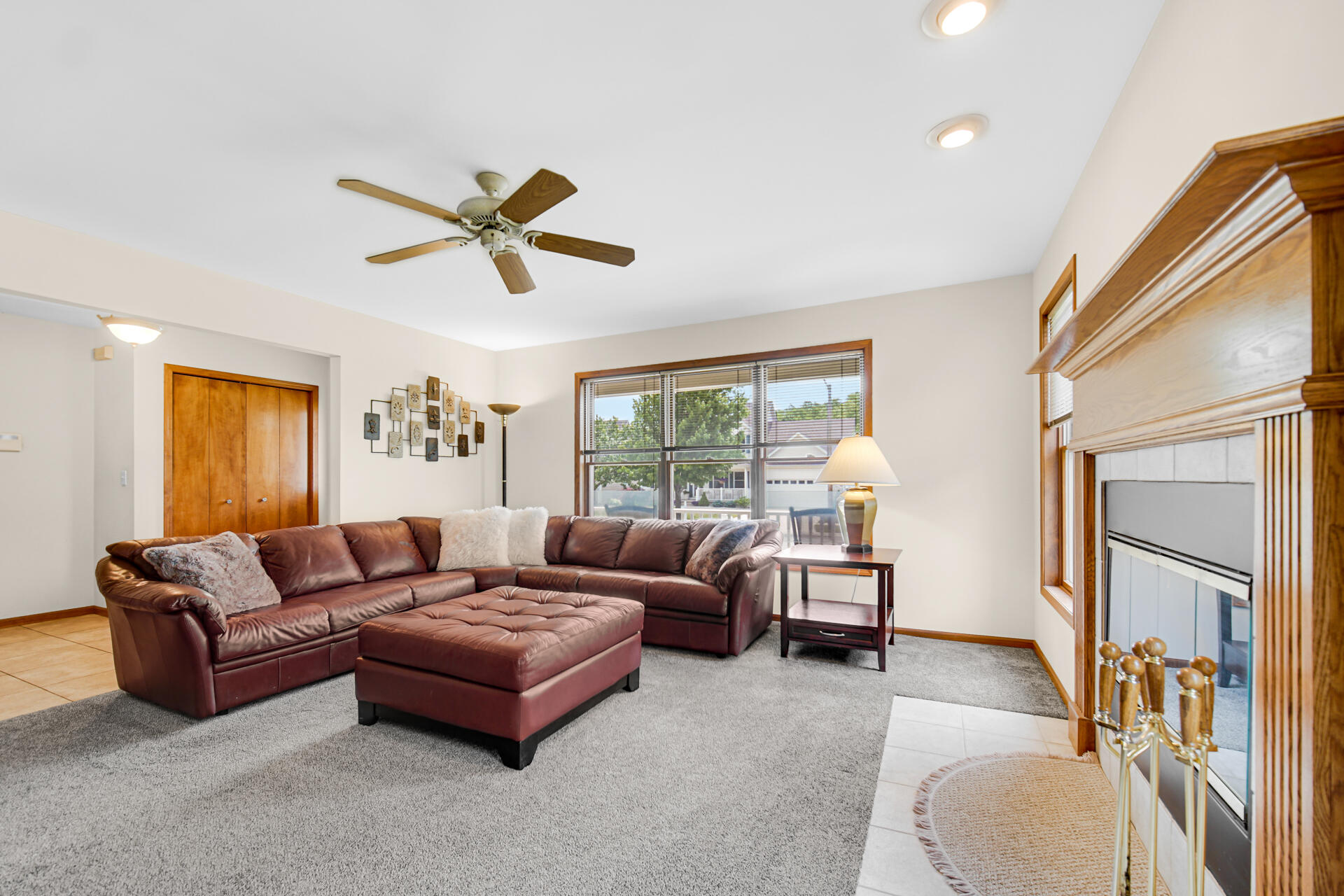 1613 Edith Way Crown Point, IN 46307 - Photo 5 of 35 1920x1280