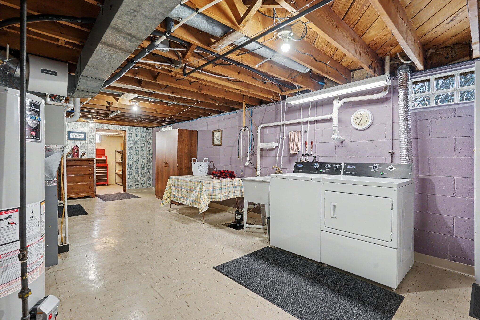 234 Randall Road Muskegon, MI 49441 - Photo 13 of 16 013_file_2516