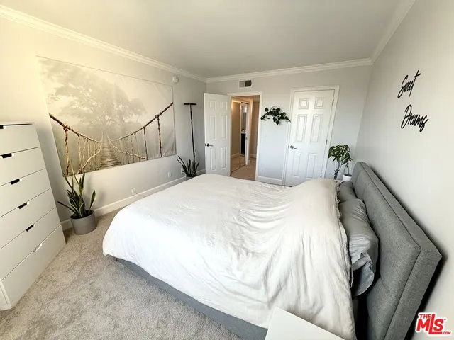 $2,395 | 12830 Burbank Boulevard, Unit 316, Valley Village, CA 91607