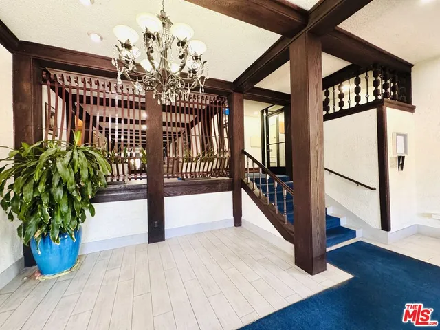 $2,395 | 12830 Burbank Boulevard, Unit 316, Valley Village, CA 91607