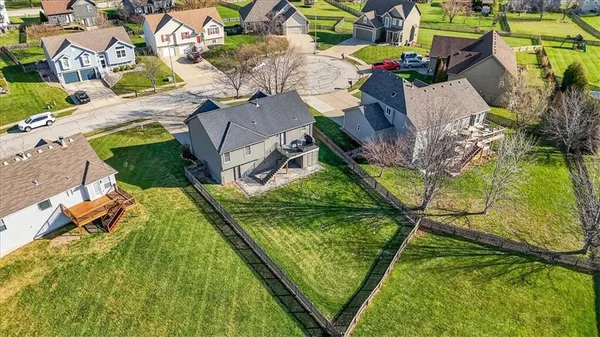 $379,000 | 7805 Northeast 109th Circle, Kansas City, MO 64157