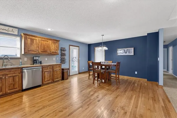 $379,000 | 7805 Northeast 109th Circle, Kansas City, MO 64157