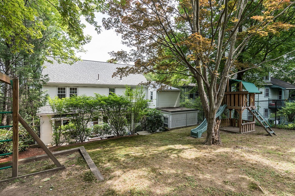 72 Algonquin Road, Unit 72 Newton, MA 02467 - Photo 22 of 24