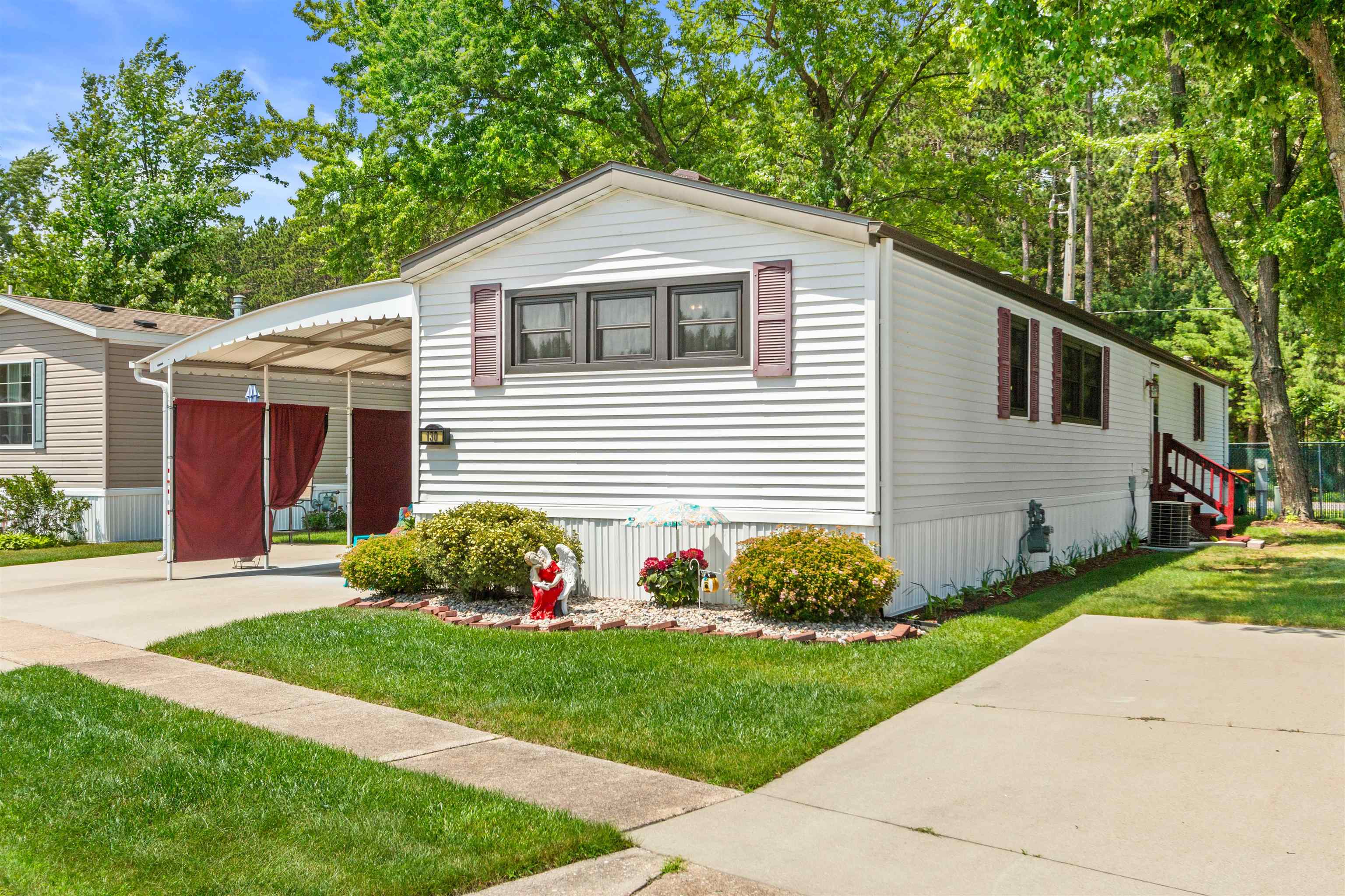 7740 South Park Road, Unit 130 Wisconsin Rapids, WI 54494 - Photo 4 of 27