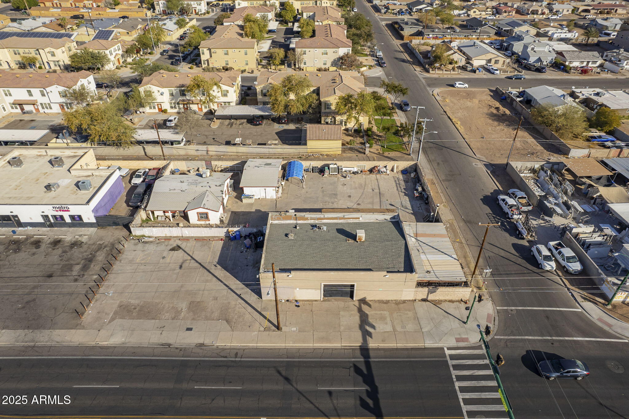 1610 West Buckeye Road Phoenix, AZ 85007 - Photo 12 of 16 12-web-or-mls-Buckeye-12