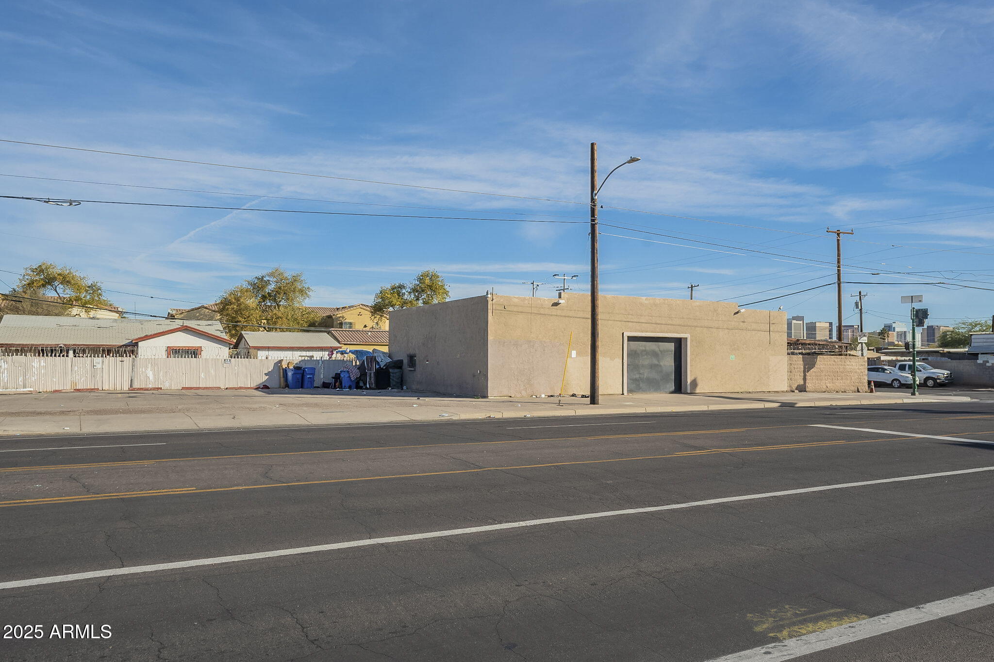 1610 West Buckeye Road Phoenix, AZ 85007 - Photo 6 of 16 6-web-or-mls-Buckeye-6