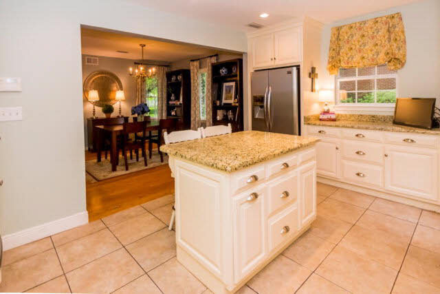 613 Chelsea Drive East Mobile, AL 36608 - Photo 12 of 15