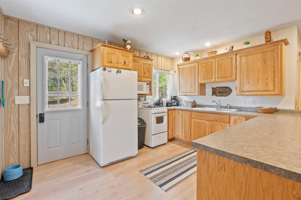 1906 24th Avenue Southwest Backus, MN 56435 - Photo 7 of 40