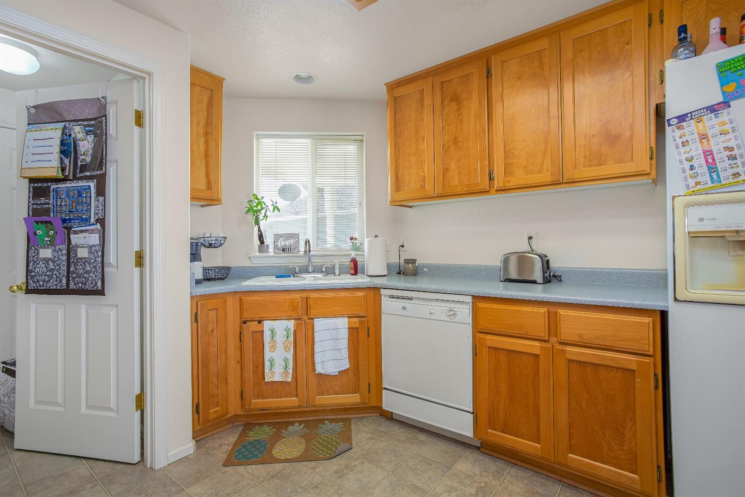 427 Montclair Way Eagle Point, OR 97524 - Photo 6 of 19 Additional Photo