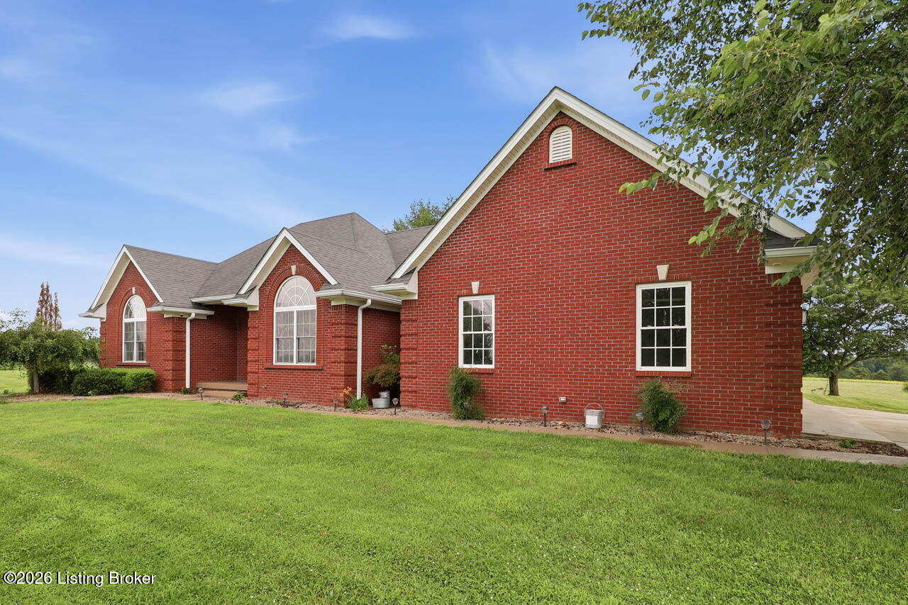 9671 Bloomfield Road Bloomfield, KY 40008 - Photo 1 of 27 9671 Bloomfield Rd - 5