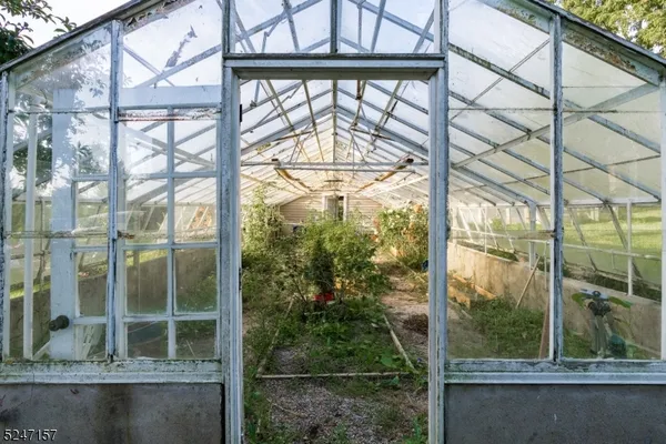 $3,000,000 | 450 Old Chester Road, Chester, NJ 07930