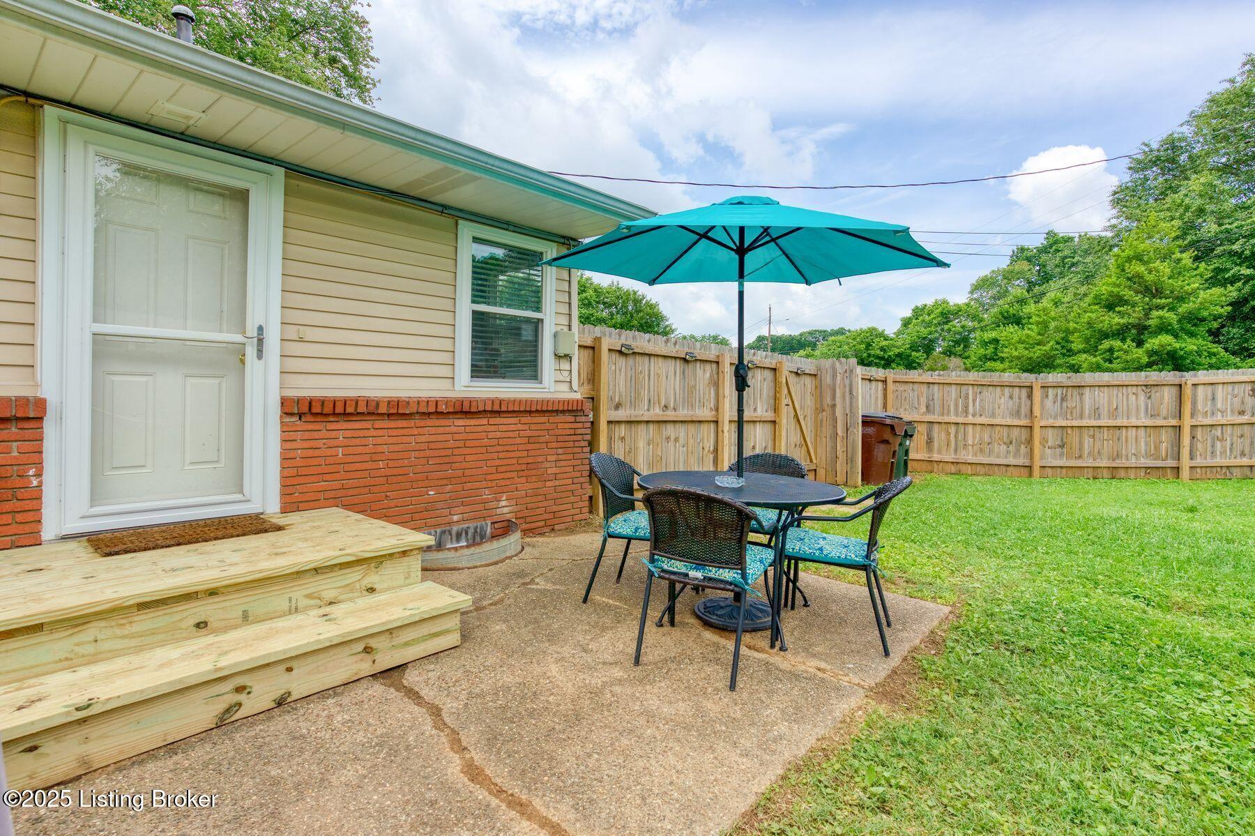 1301 Mark Trail Road Louisville, KY 40242 - Photo 26 of 42 photo_online_026
