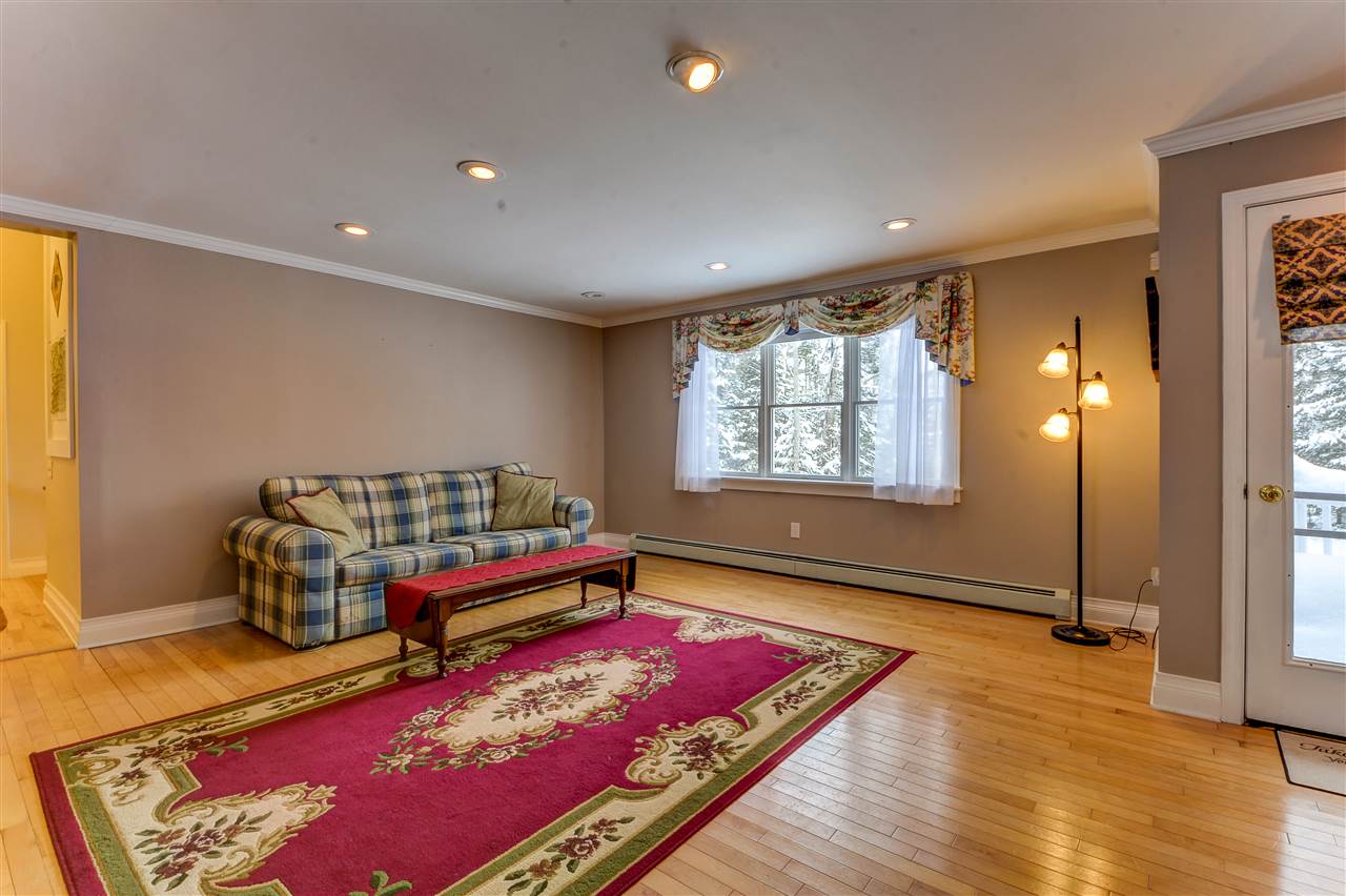 358 Old Franconia Road Bethlehem, NH 03574 - Photo 3 of 35 Gallery Image 3