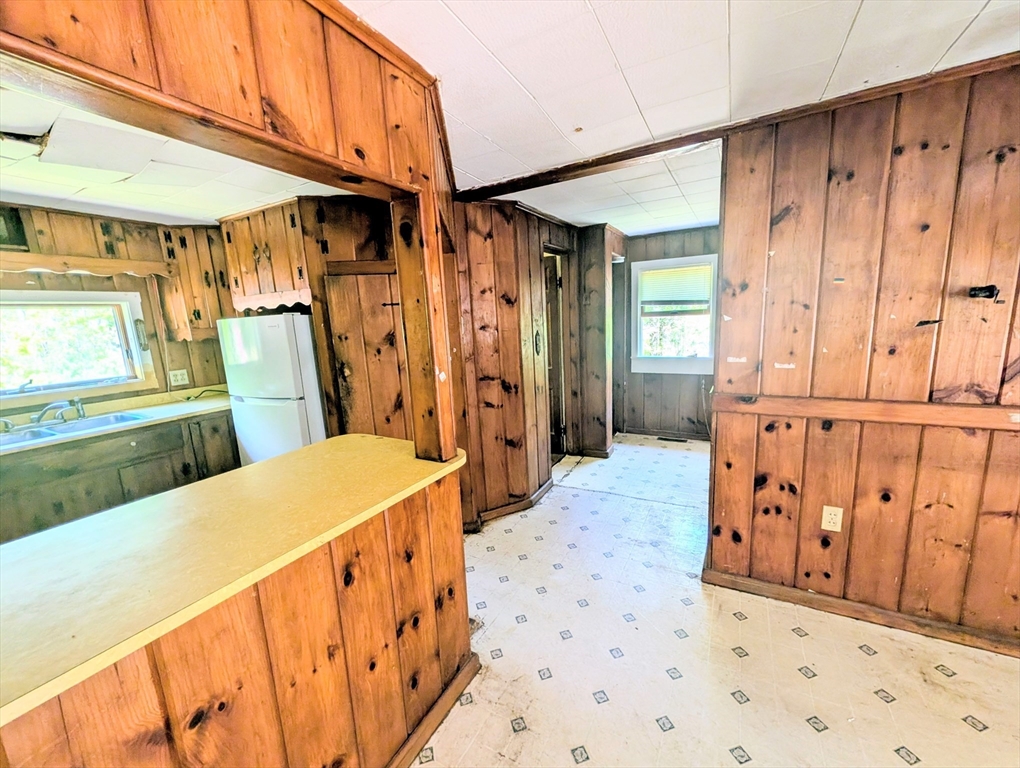 51 Russell Stage Road Blandford, MA 01008 - Photo 4 of 16