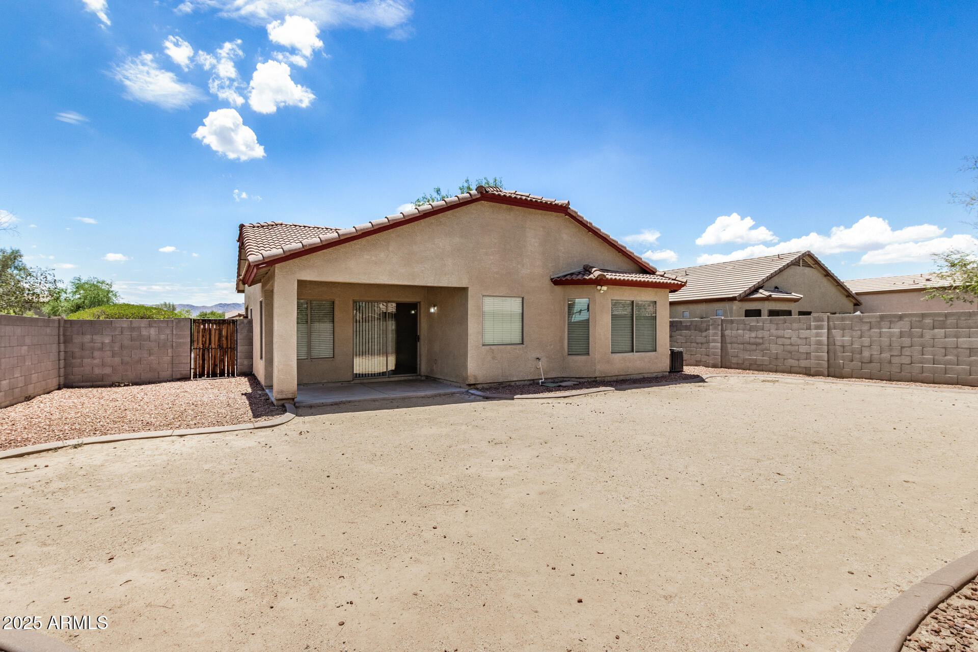 1514 West Lynne Avenue Phoenix, AZ 85041 - Photo 31 of 31 32 - Lynne