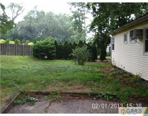 330 Ernston Road Old Bridge, NJ 08859 - Photo 9 of 10 Gallery Image 9