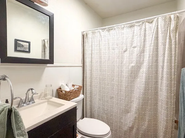 $1,195 | 2516 30th Street, Lubbock, TX 79410