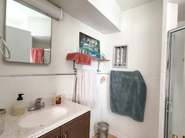 $1,195 | 2516 30th Street, Lubbock, TX 79410