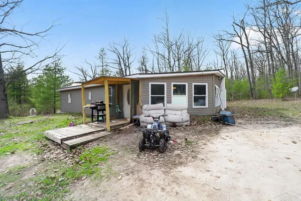 $145,000 | 11820 Big Tower Road, Atlanta, MI 49709