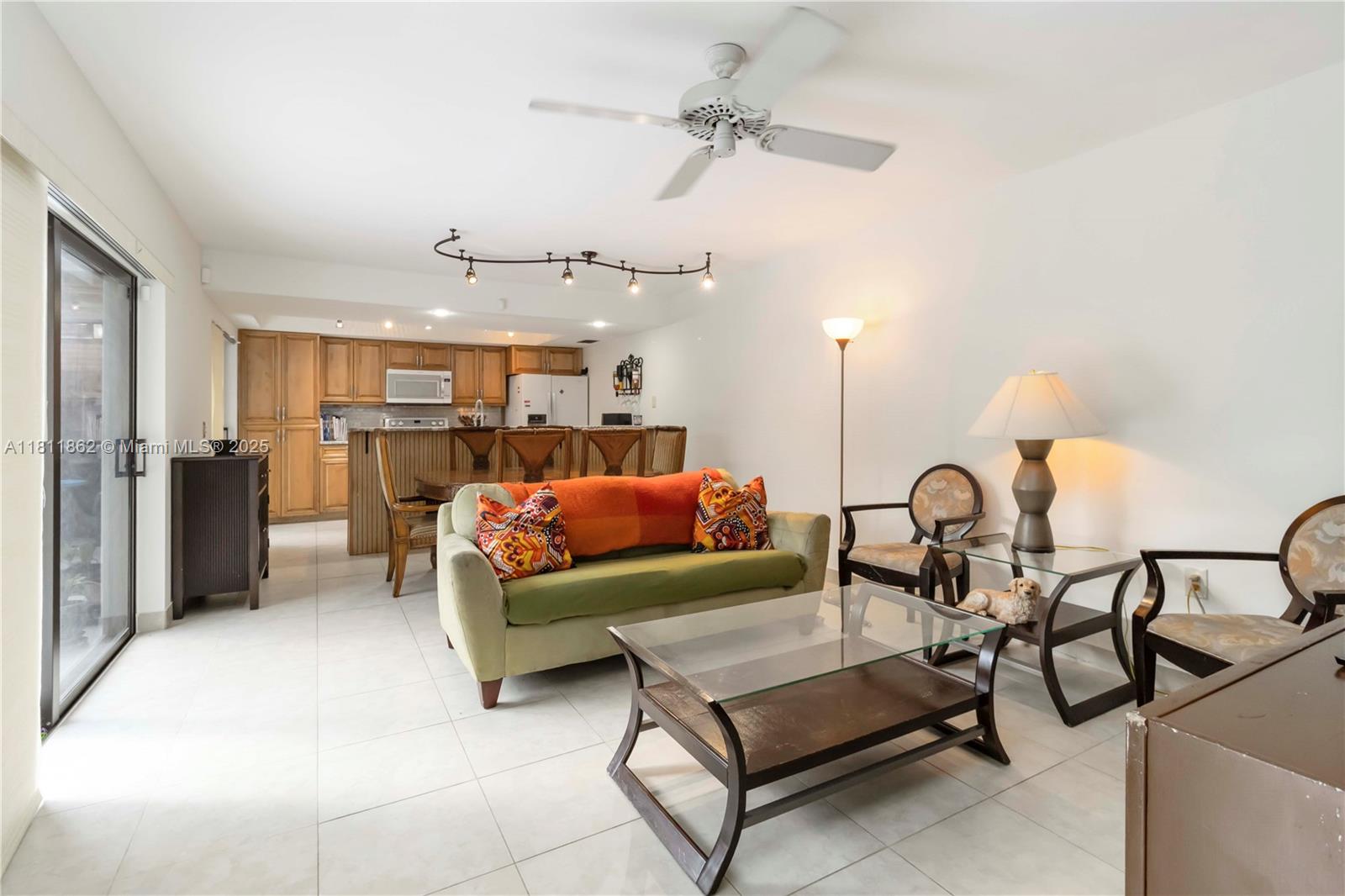 3003 30th Lane Greenacres, FL 33463 - Photo 4 of 31