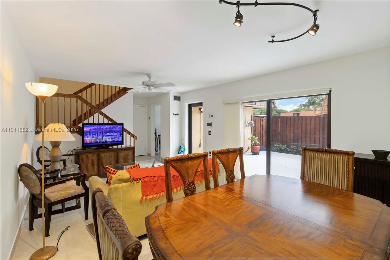 3003 30th Lane Greenacres, FL 33463 - Photo 7 of 31