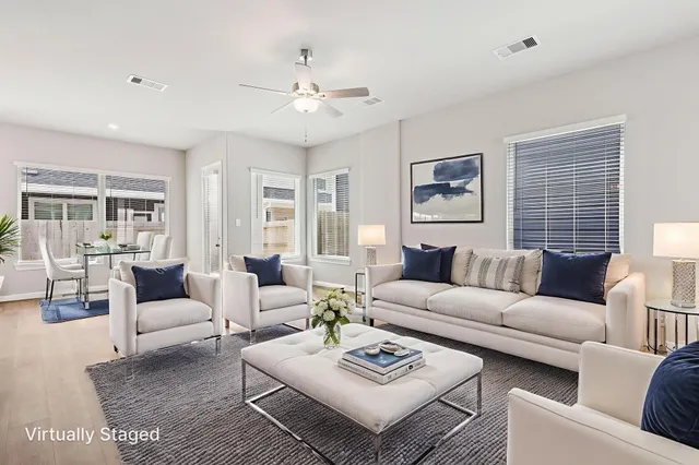 $301,670 | 700 Topwater Trail, Kemah, TX 77565