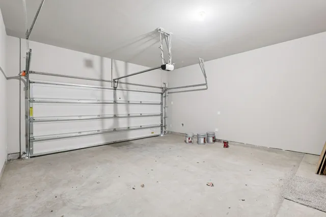 $301,670 | 700 Topwater Trail, Kemah, TX 77565