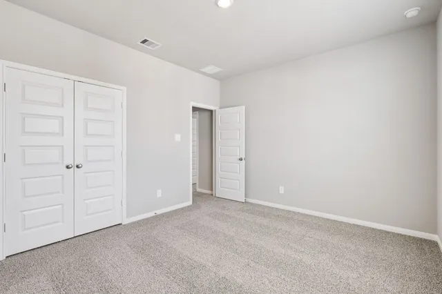 $301,670 | 700 Topwater Trail, Kemah, TX 77565