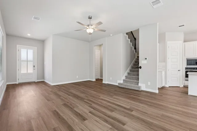 $301,670 | 700 Topwater Trail, Kemah, TX 77565